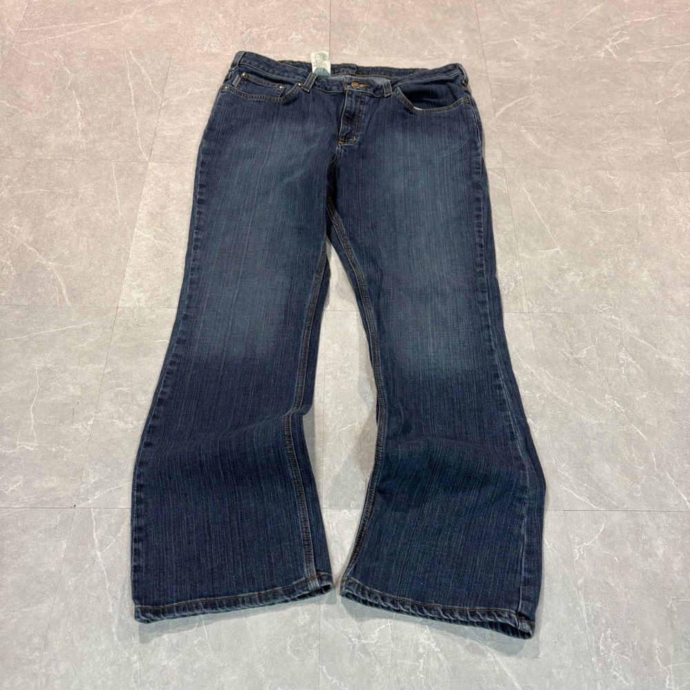 Carhartt Traditional Fit Bootcut Jeans Womens 16x30 Dark Wash Denim WB001 FIO - Picture 5 of 7